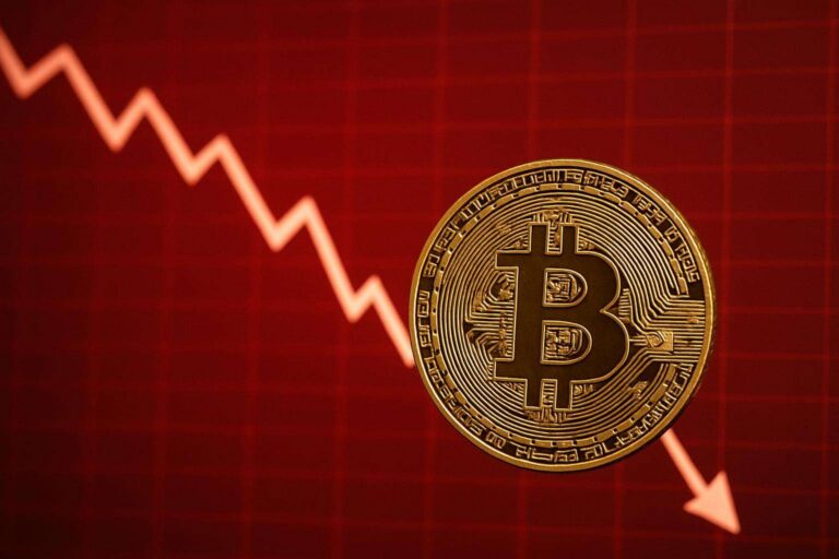 Nach Fed-Entscheid: Bitcoin droht laut Muster -11% Woche