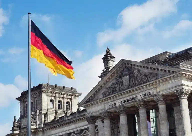 Diese-deutschen-Banken-setzen-jetzt-auf-Bitcoin-und-Krypto